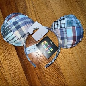 Rag & Bone Barney’s New York x Disney Electric Holiday Ears